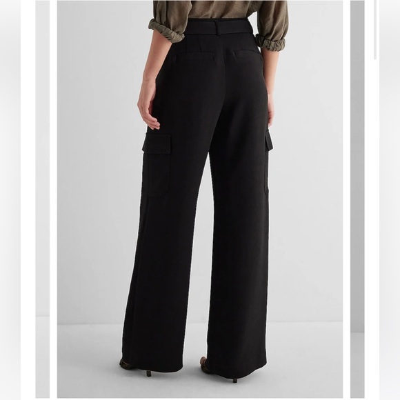 NWOT Express High Waisted Pleated Belted Utility Trouser Pant in Pitch Black - Picture 2 of 7